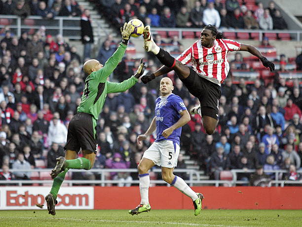 身材吸睛!教学过硬!顶级高尔夫教练的双面魅力.