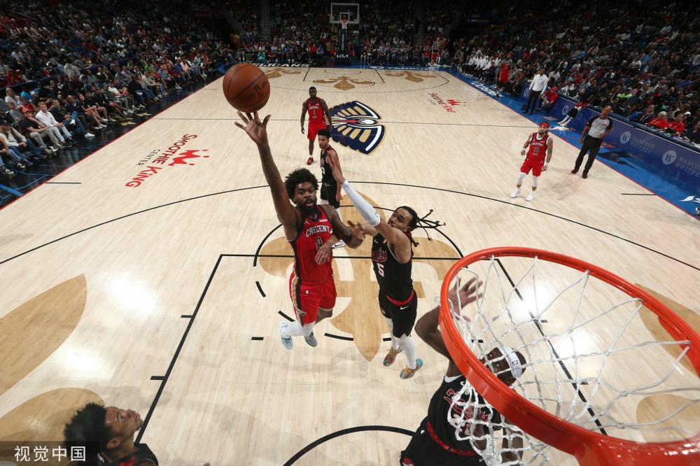 CBA：主场取胜 青岛队129-122山西队.